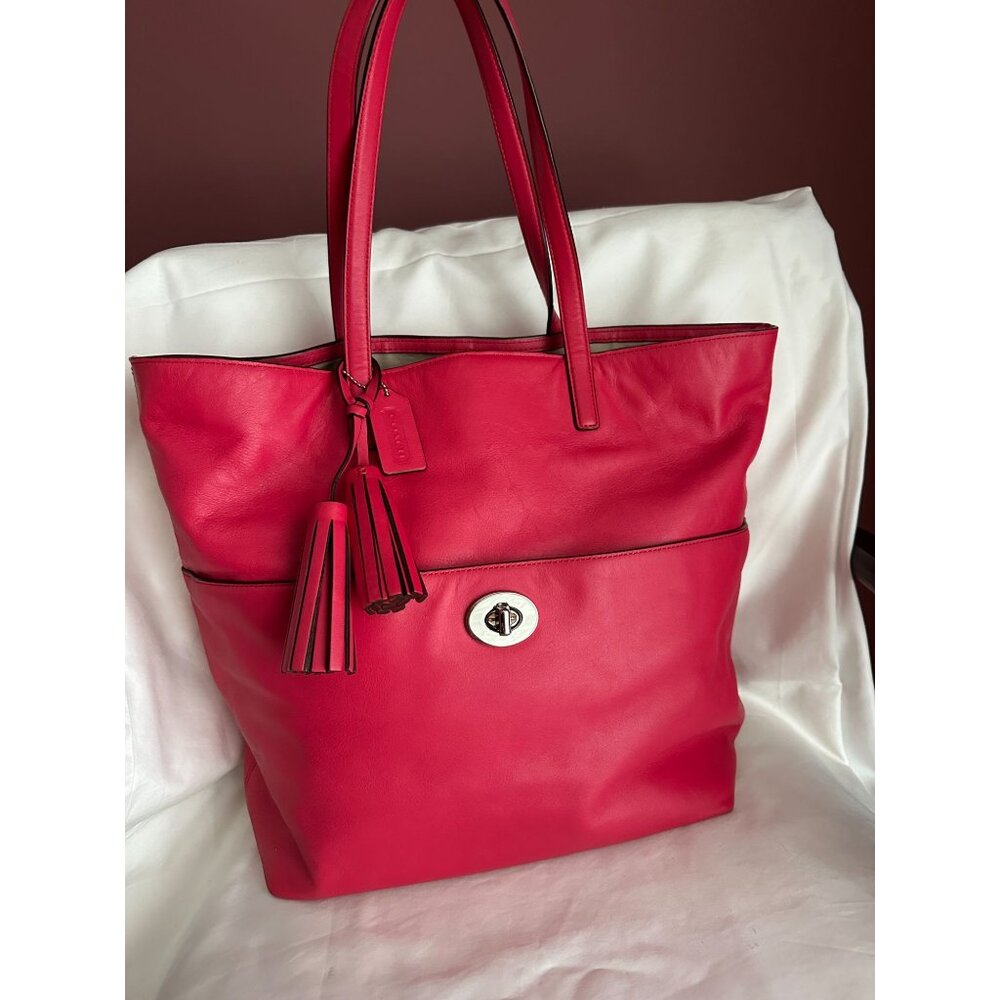 COACH Legacy Turn-Lock Tote in Red/Raspberry Leather